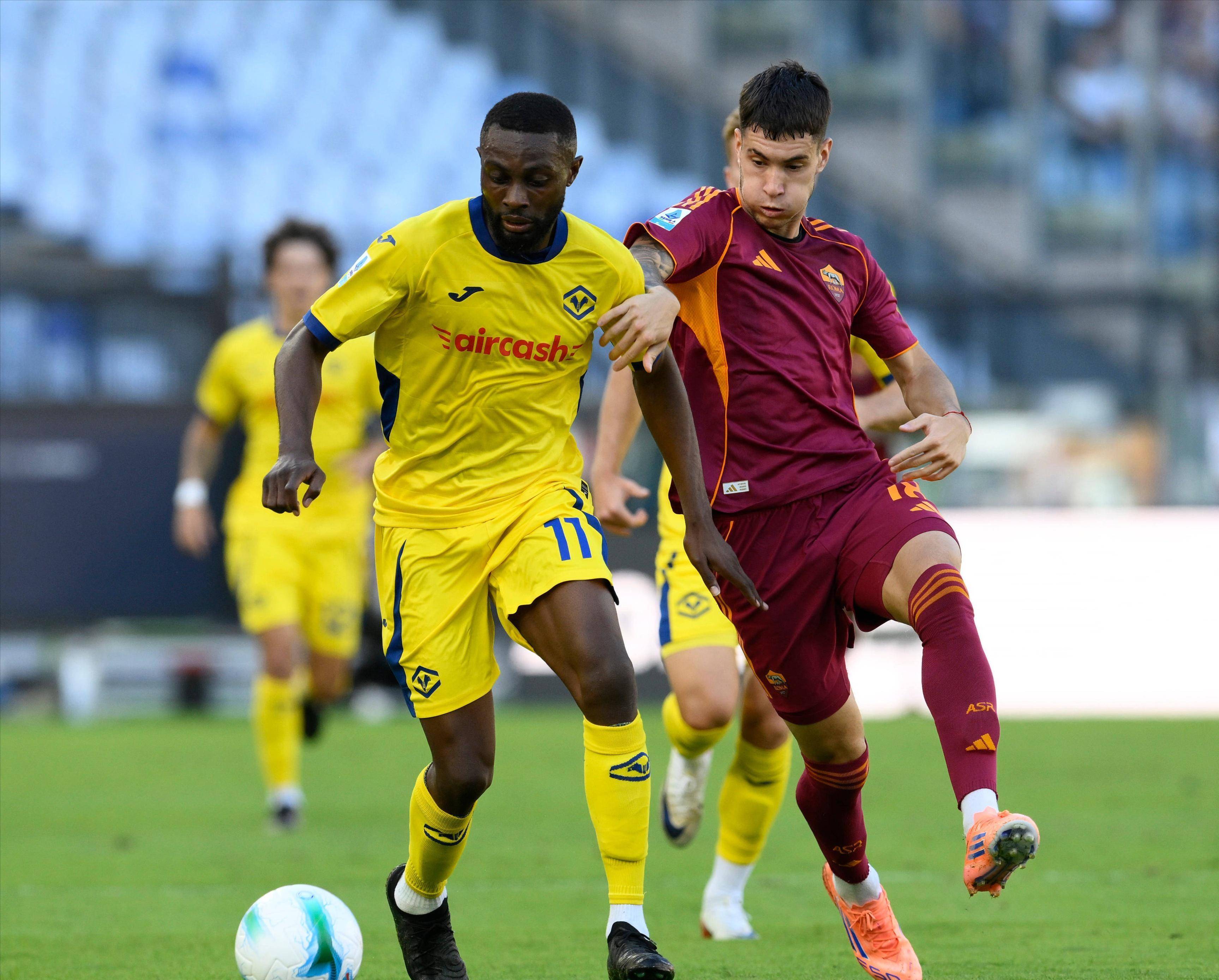 兰博电竞官方网站-关于那不勒斯围绕欧冠状态回暖关键时刻回应争议，现场解说直呼：塞维利亚集结日止住颓势的信息